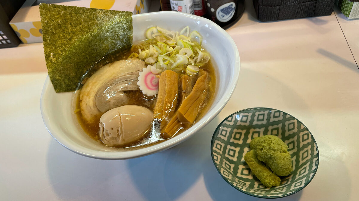 麺処ひみつ屋東秋留わさびラーメン