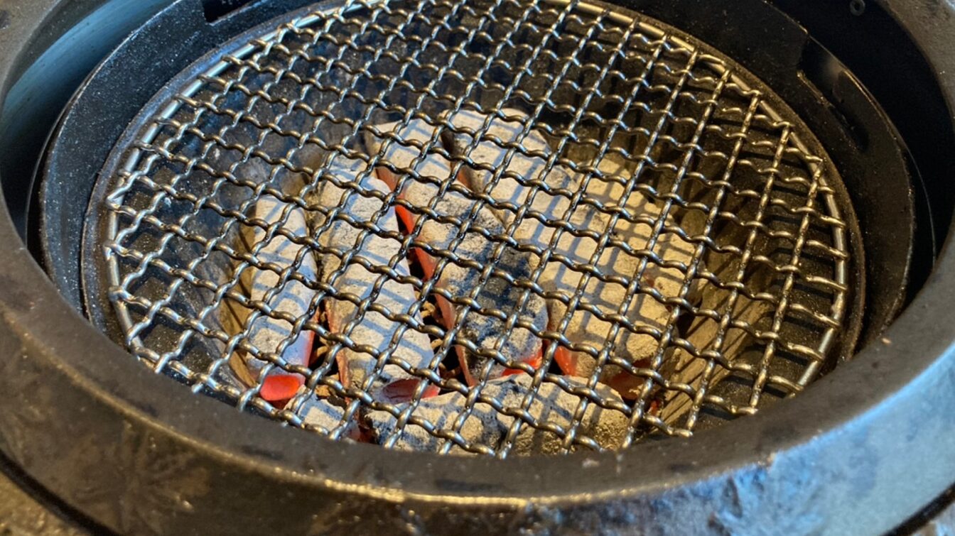 あきる野 炭火焼肉 まつざかの炭火