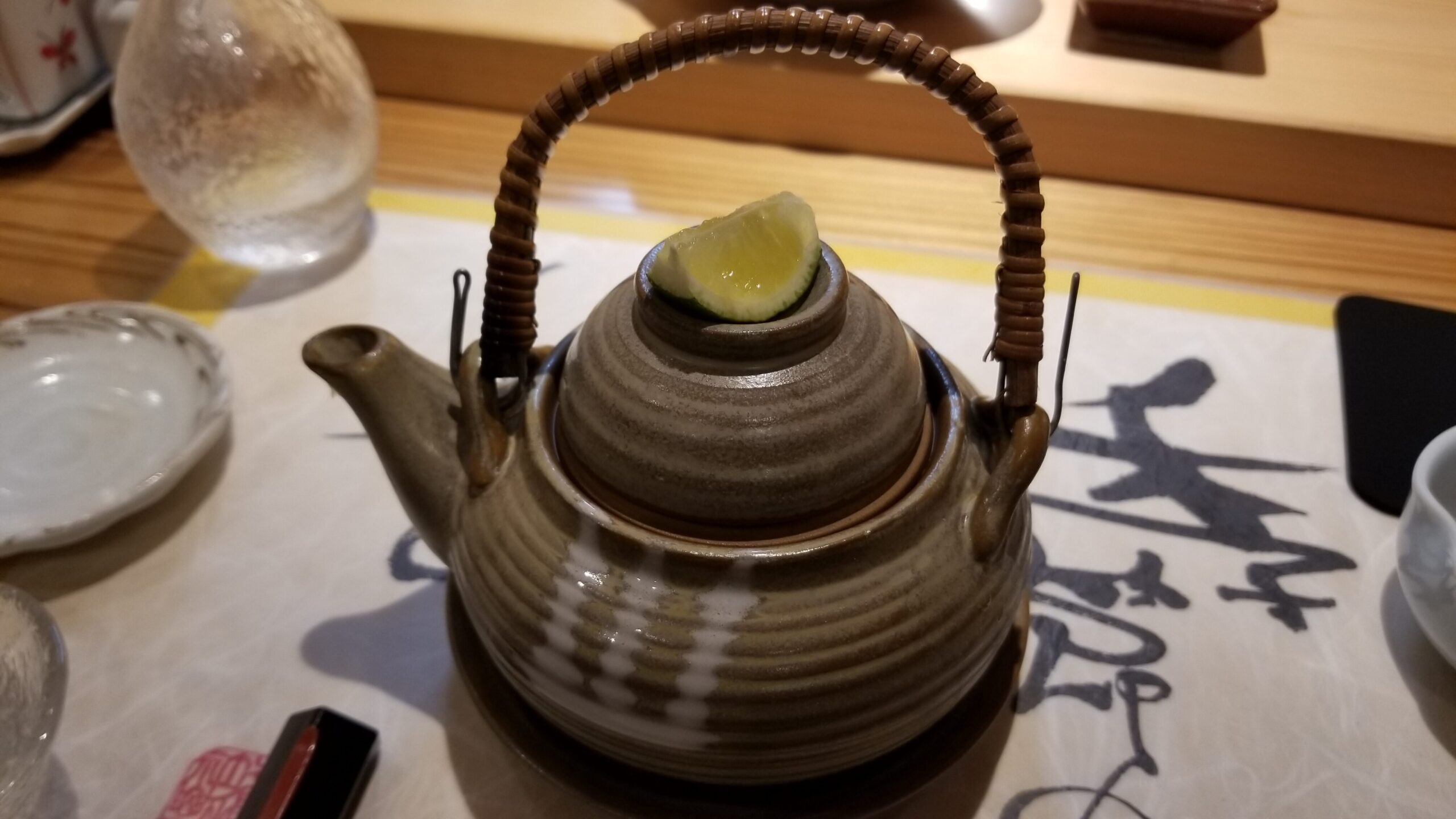 舞茸の土瓶蒸し・鮨武